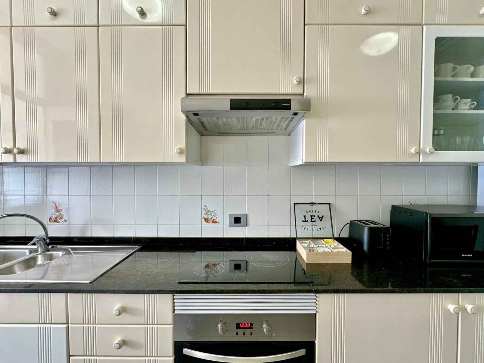 Hostiguest Coliving Leon Y Castillo ลาสปัลมาส เด กรานคานาเรีย ภายนอก รูปภาพ