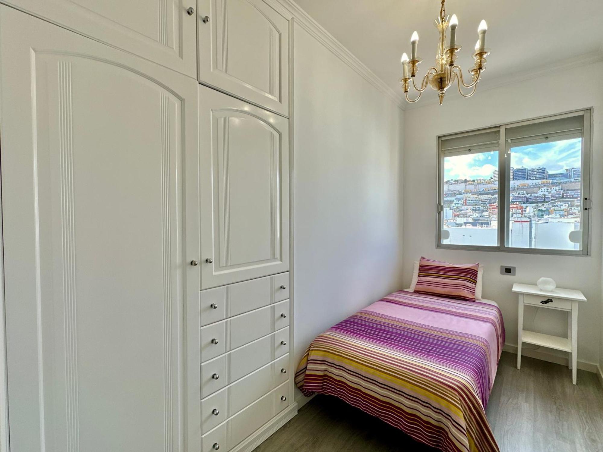 Hostiguest Coliving Leon Y Castillo ลาสปัลมาส เด กรานคานาเรีย ภายนอก รูปภาพ
