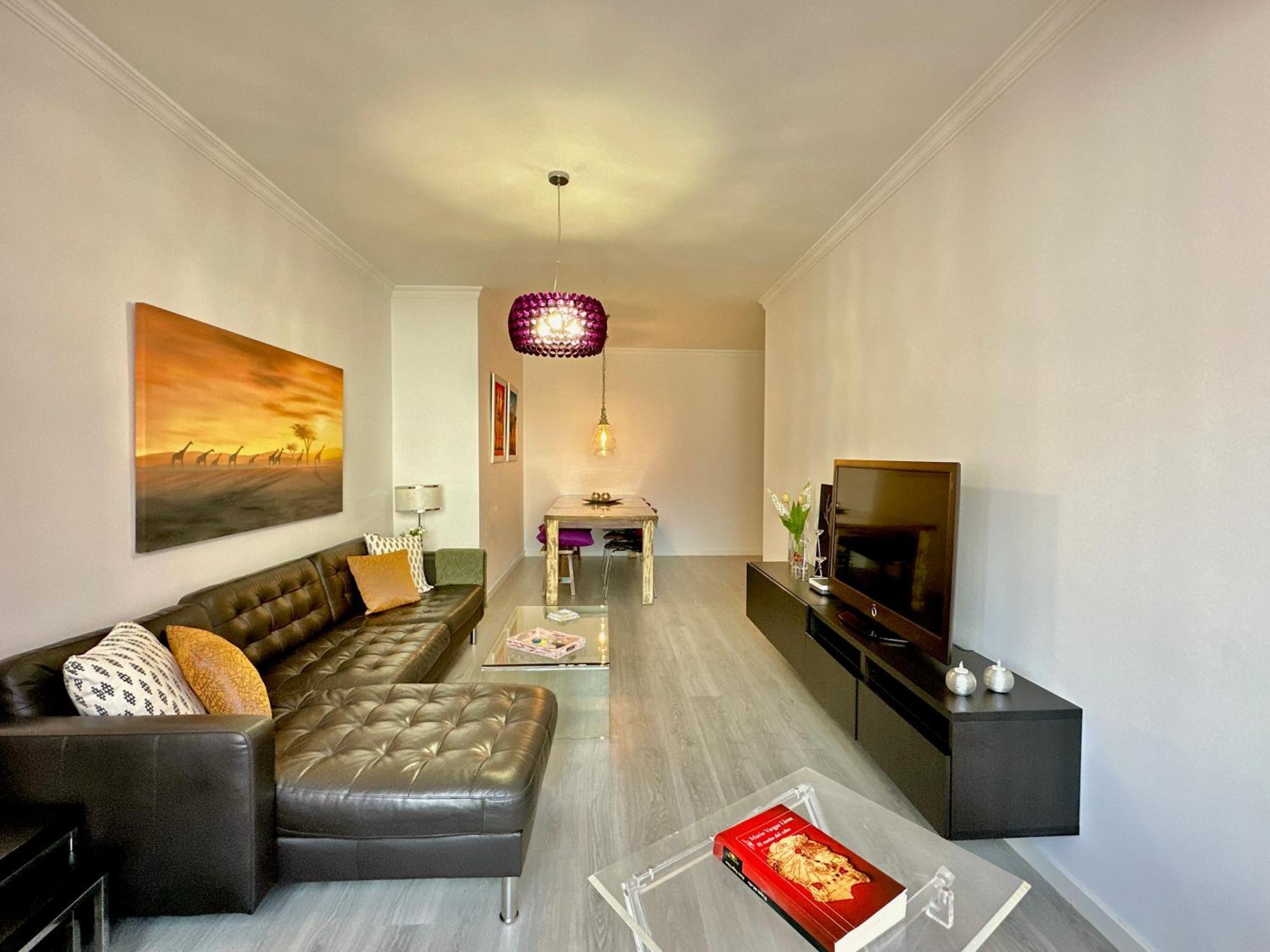 Hostiguest Coliving Leon Y Castillo ลาสปัลมาส เด กรานคานาเรีย ภายนอก รูปภาพ