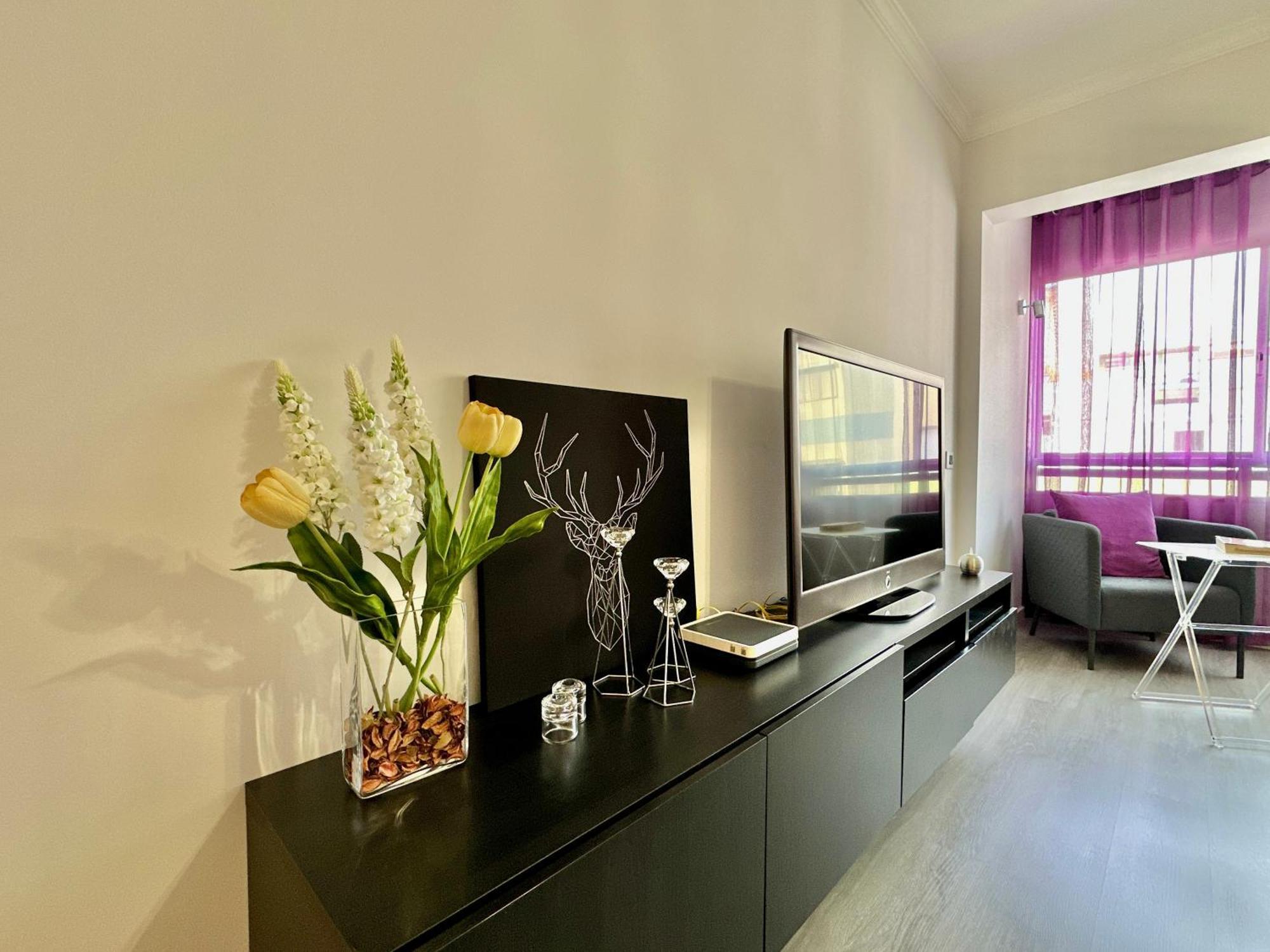 Hostiguest Coliving Leon Y Castillo ลาสปัลมาส เด กรานคานาเรีย ภายนอก รูปภาพ