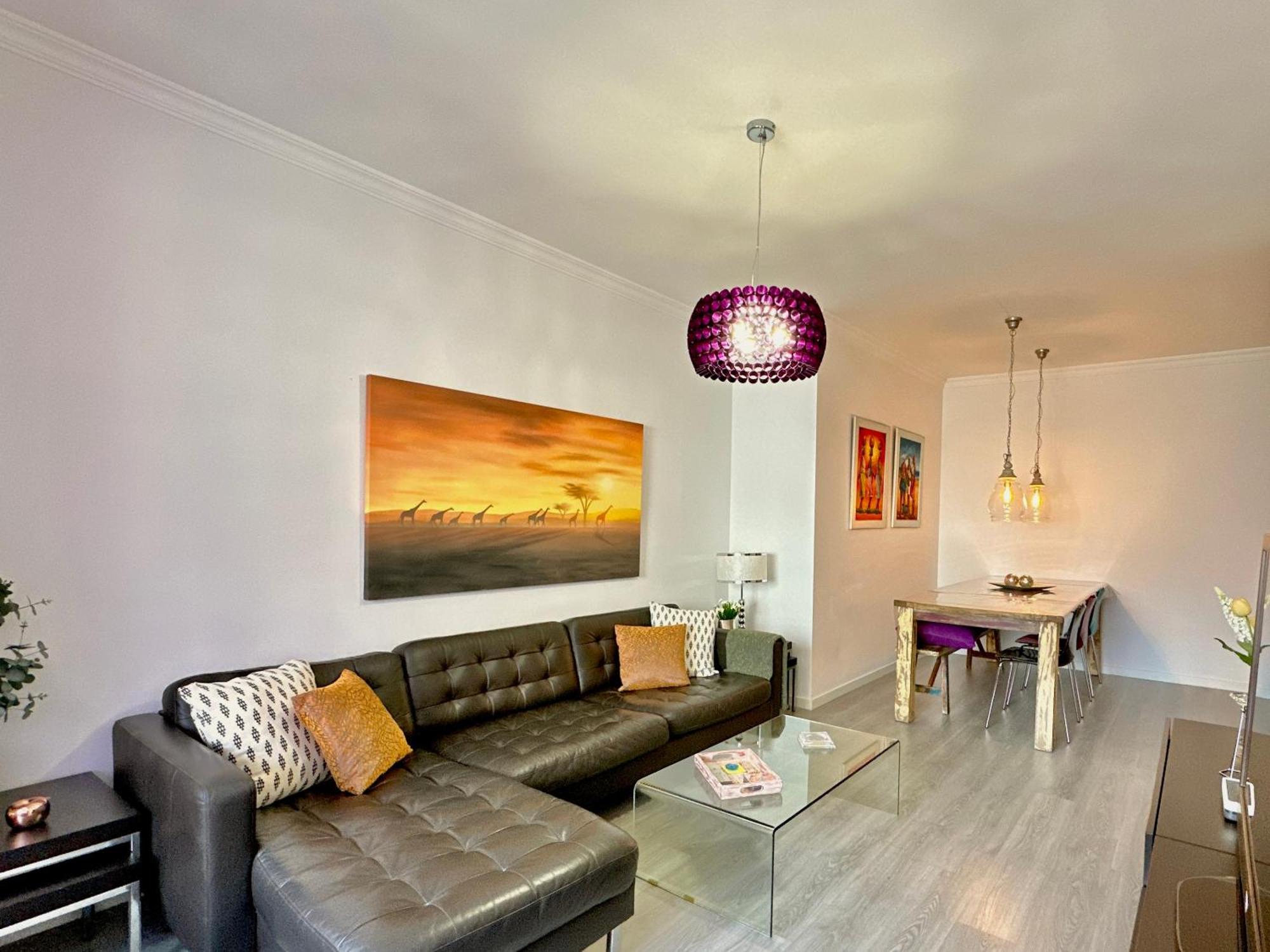 Hostiguest Coliving Leon Y Castillo ลาสปัลมาส เด กรานคานาเรีย ภายนอก รูปภาพ
